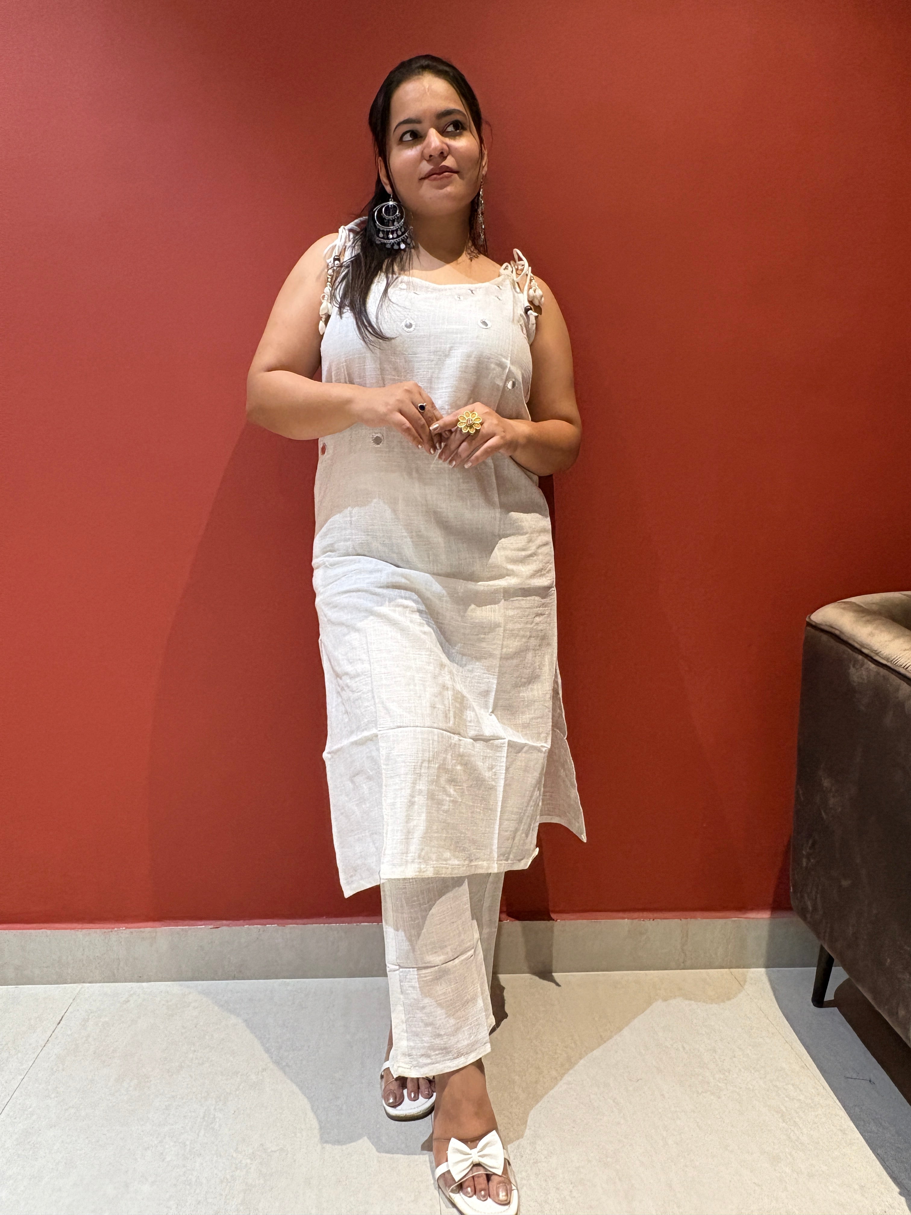Women's Off-White Linen Co-Ord Set | Sleeveless Kurta & Straight Pant Set | Rangriti House