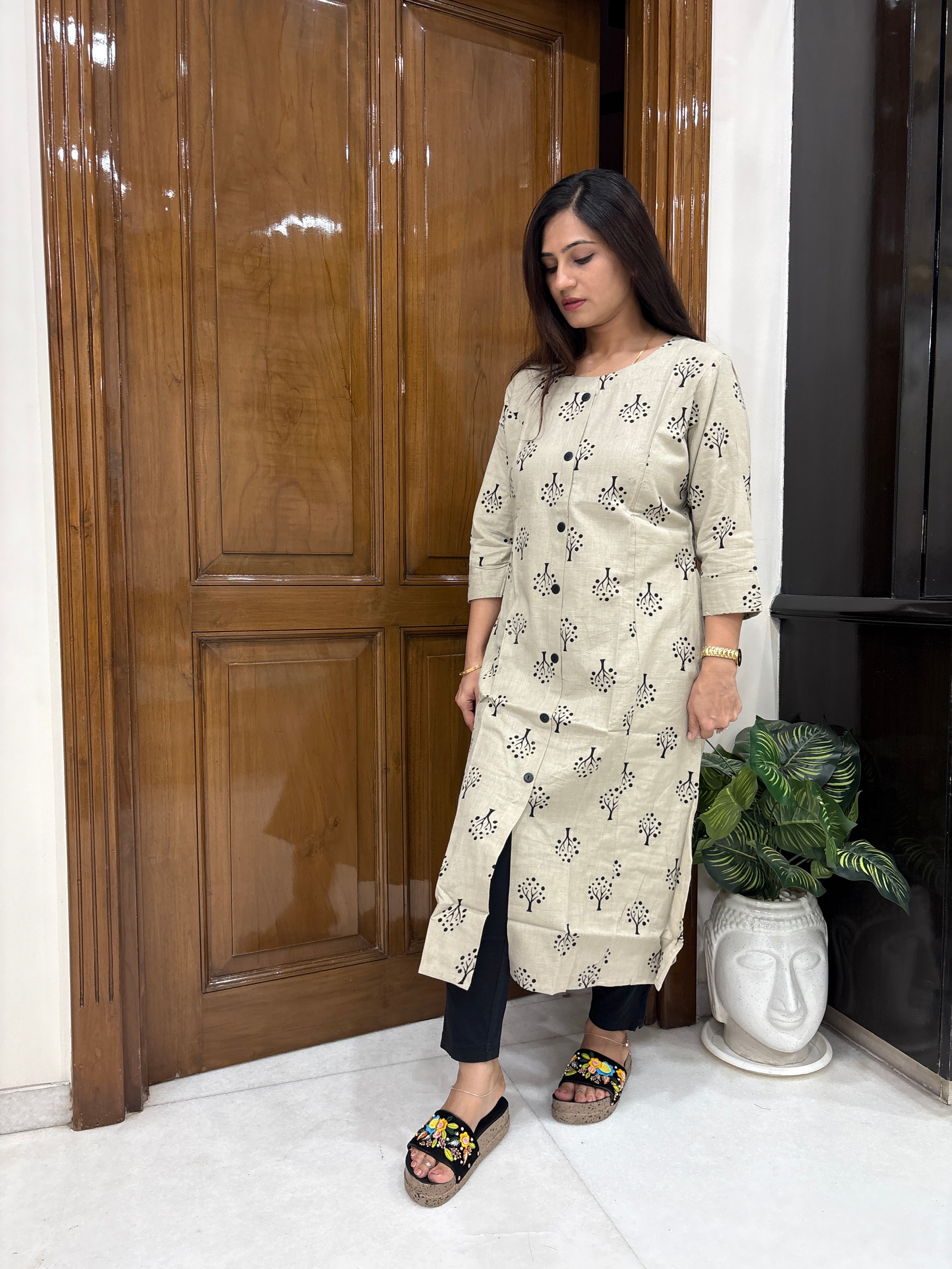 Women's Beige Printed Cotton Kurta | Casual Straight Kurti for Women | Rangriti House