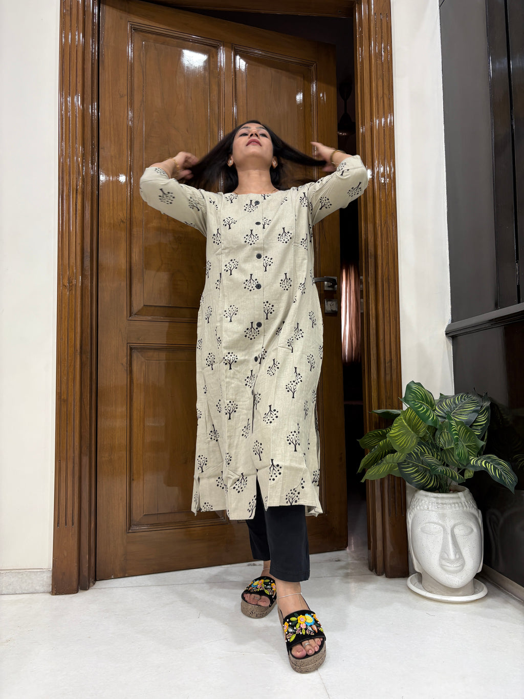 Women's Beige Printed Cotton Kurta | Casual Straight Kurti for Women | Rangriti House