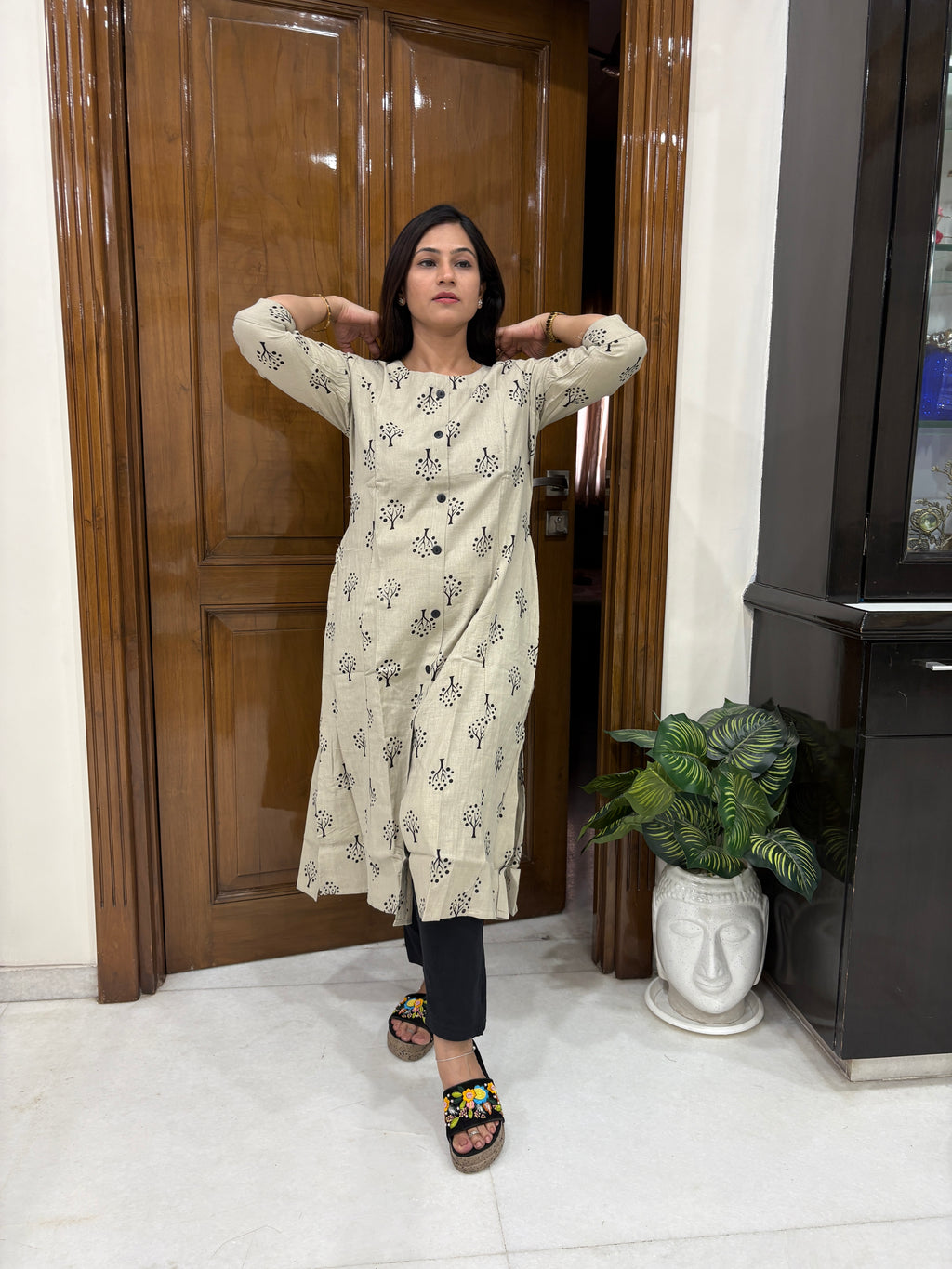 Women's Beige Printed Cotton Kurta | Casual Straight Kurti for Women | Rangriti House