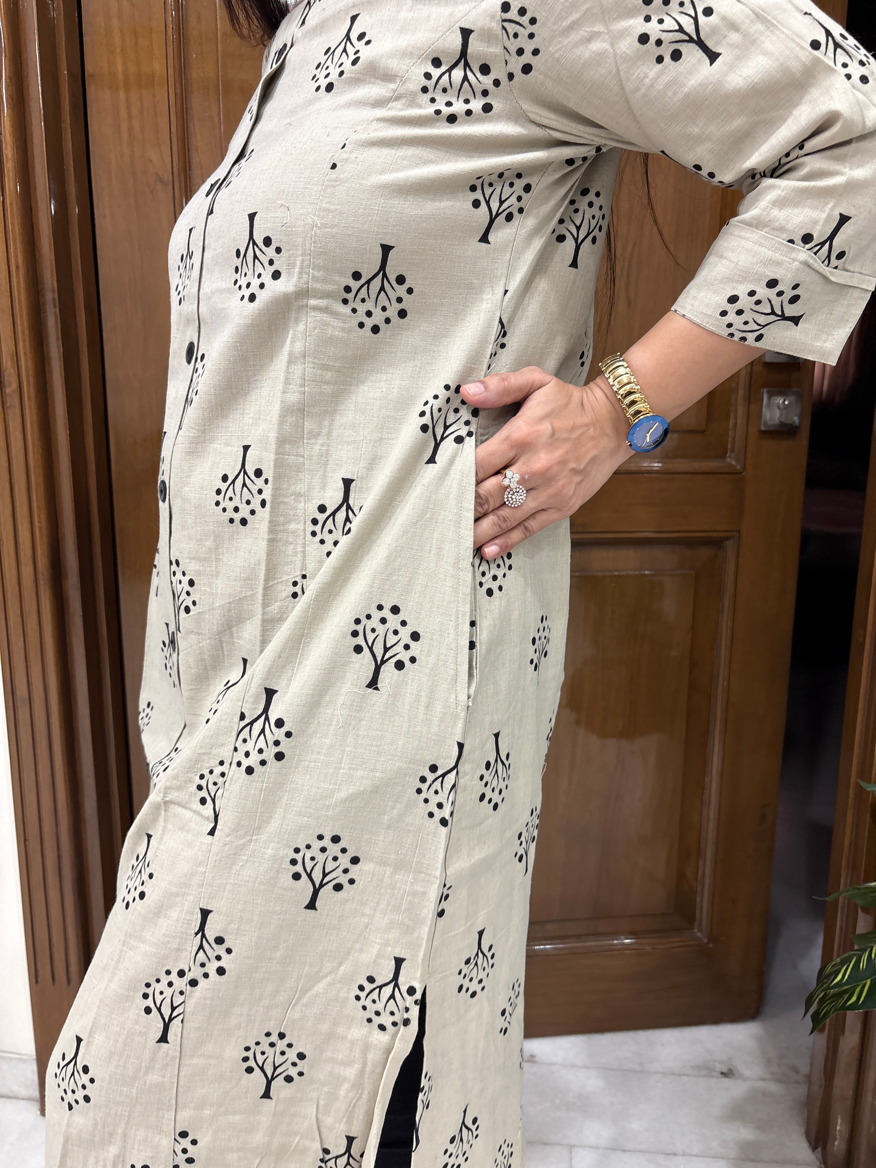 Women's Beige Printed Cotton Kurta | Casual Straight Kurti for Women | Rangriti House