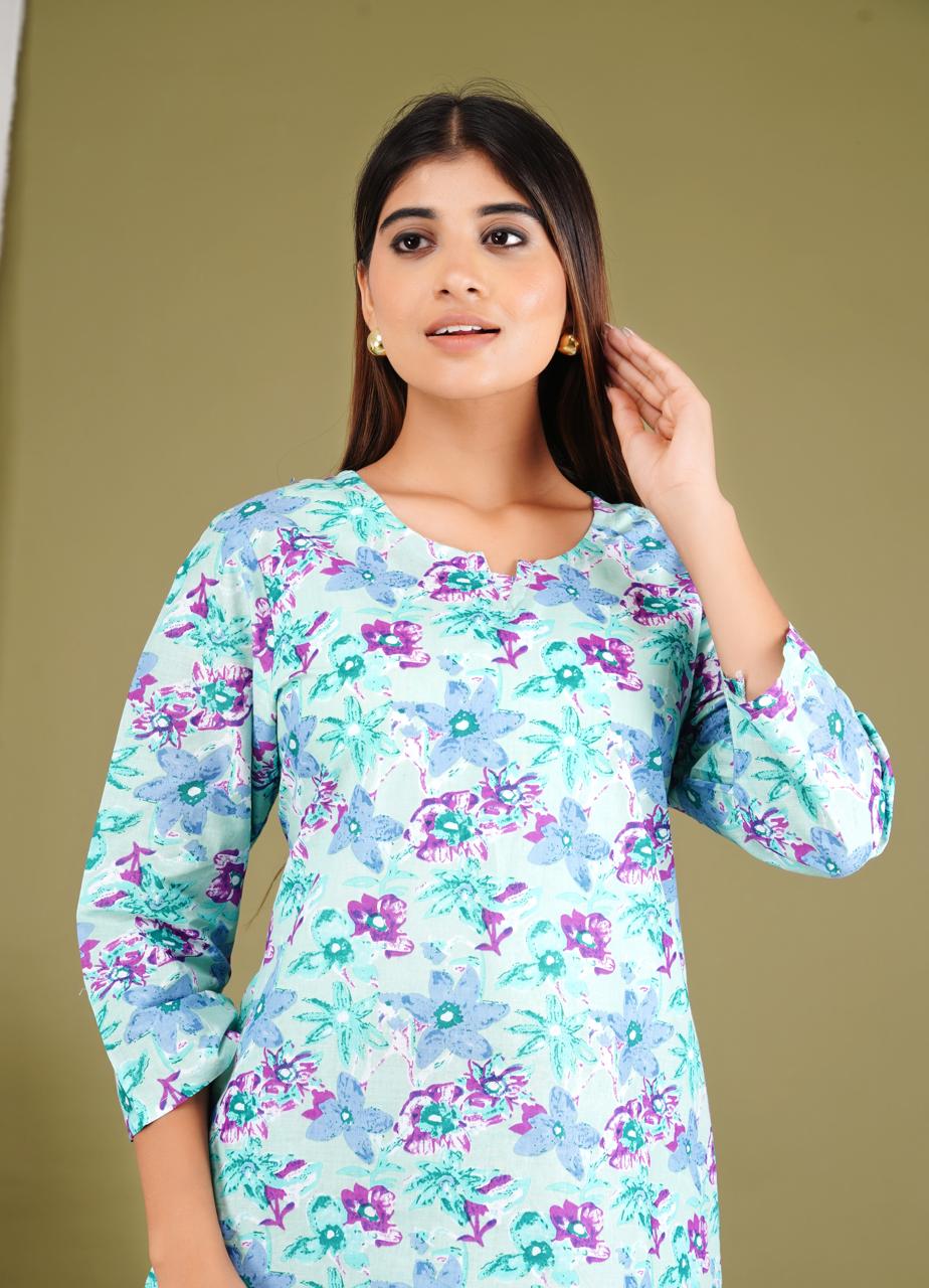 Elegant Floral Kurta Set with Printed Pants – Women’s Ethnic Wear