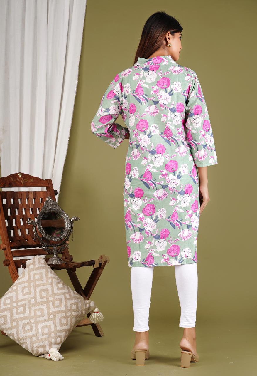 Elegant Floral Kurta Set with Printed Pants – Women’s Ethnic Wear
