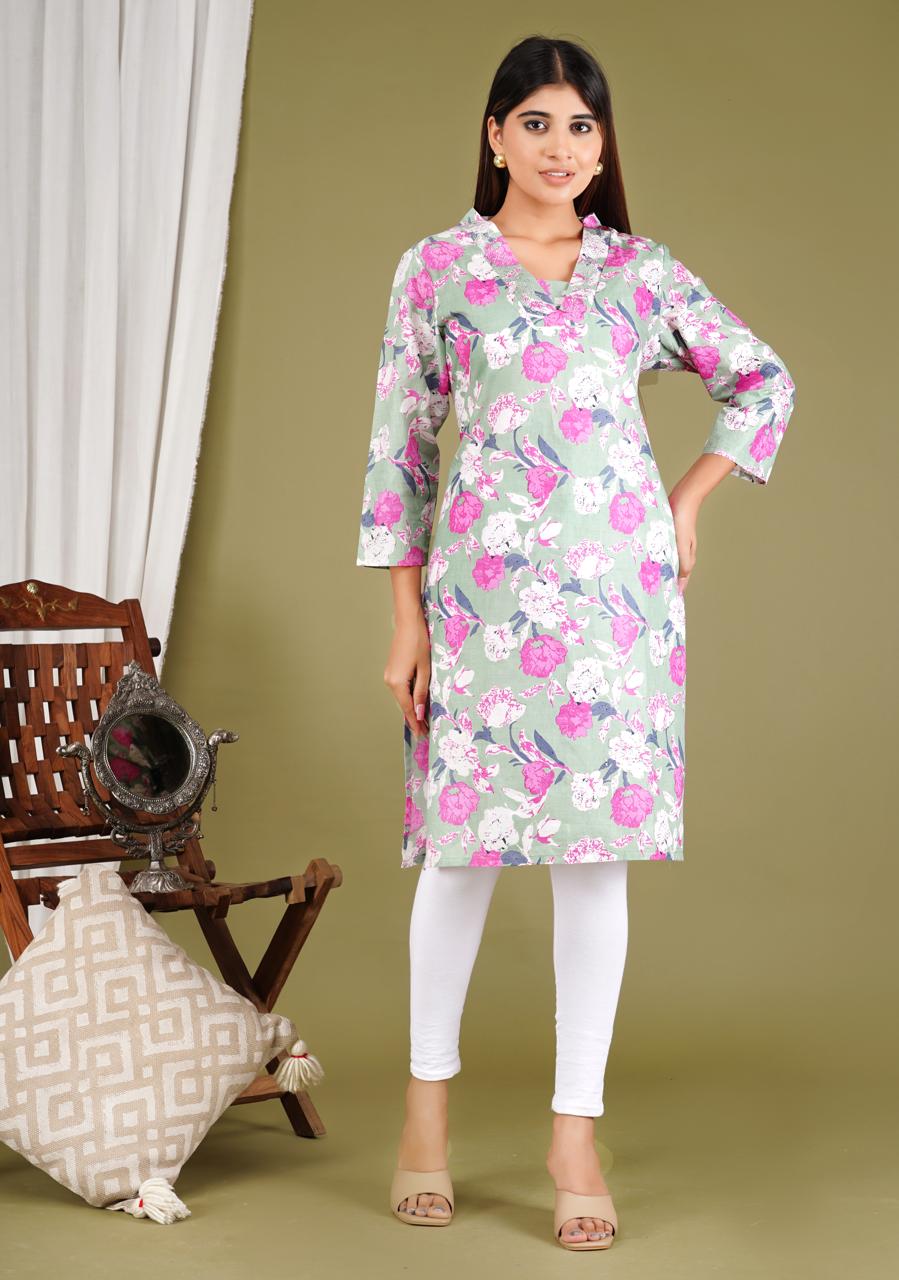 Elegant Floral Kurta Set with Printed Pants – Women’s Ethnic Wear