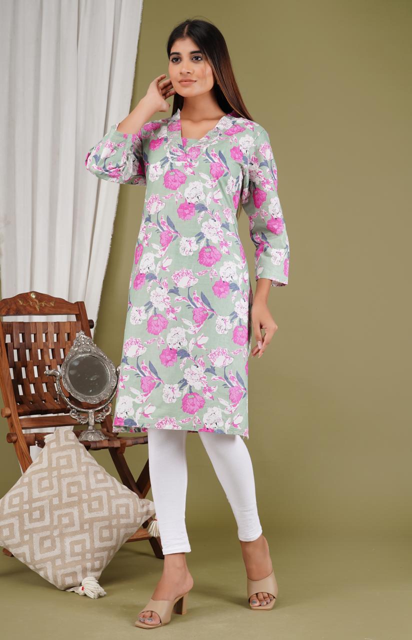 Elegant Floral Kurta Set with Printed Pants – Women’s Ethnic Wear