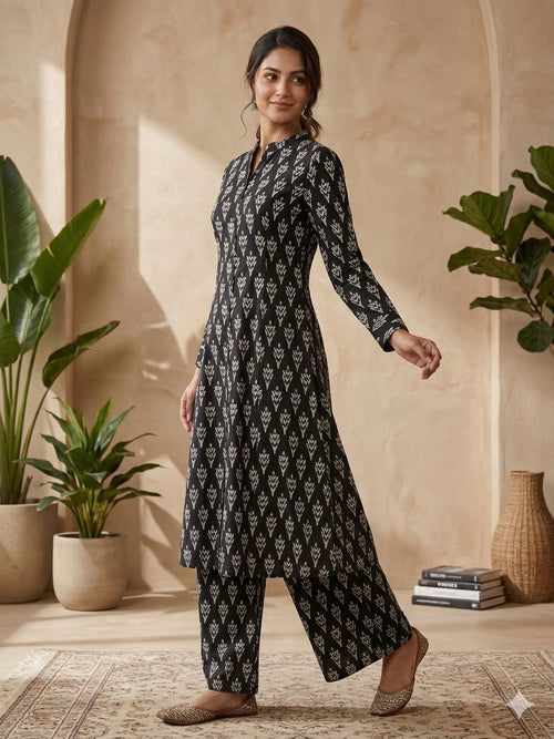 Elegant Black Floral Kurta Set with Printed Pants – Women’s Ethnic Wear